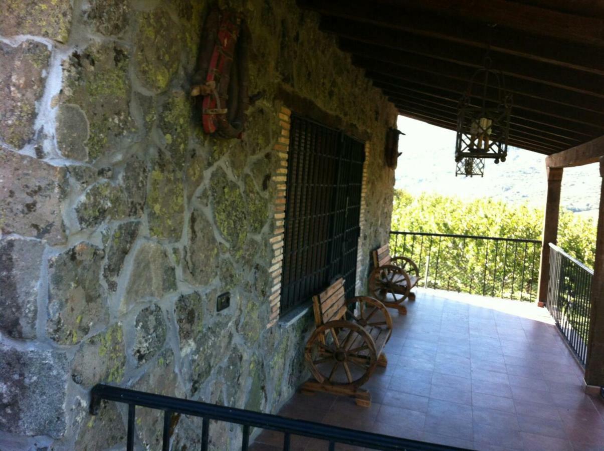 Casa Rural Apartamento Las Malpicas ナバコンセホ エクステリア 写真
