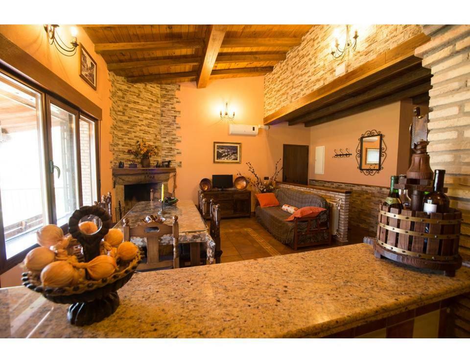 Casa Rural Apartamento Las Malpicas ナバコンセホ エクステリア 写真