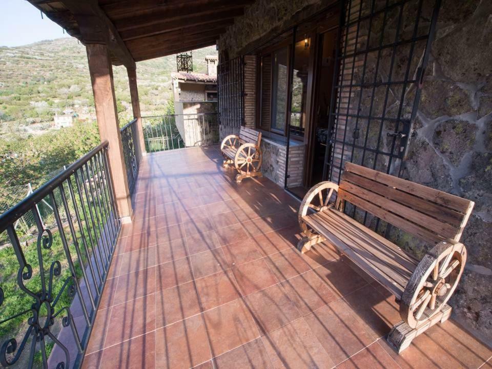 Casa Rural Apartamento Las Malpicas ナバコンセホ エクステリア 写真